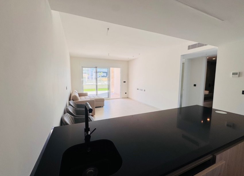 Resale - Apartament / Duplex - Guardamar del Segura - El Raso
