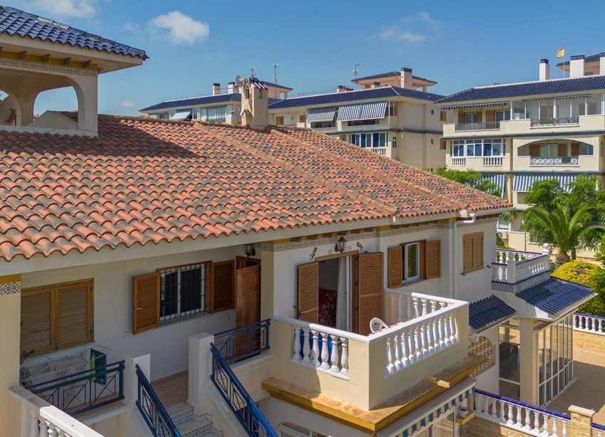 Resale - Apartament / Duplex - La Mata - Playa