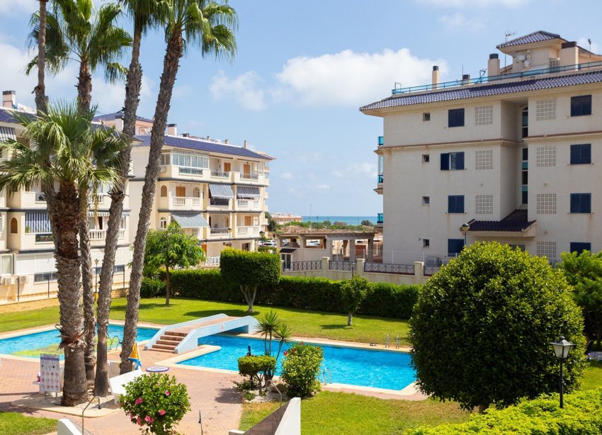 Resale - Apartament / Duplex - La Mata - Playa