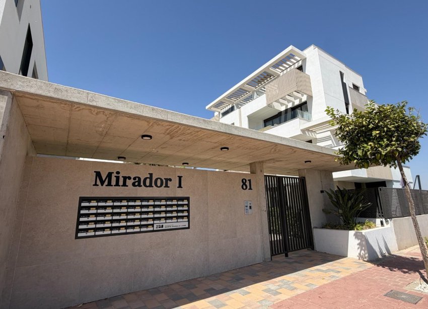 Resale - Apartament / Duplex - Los Alcazares - Dolores De Pacheco