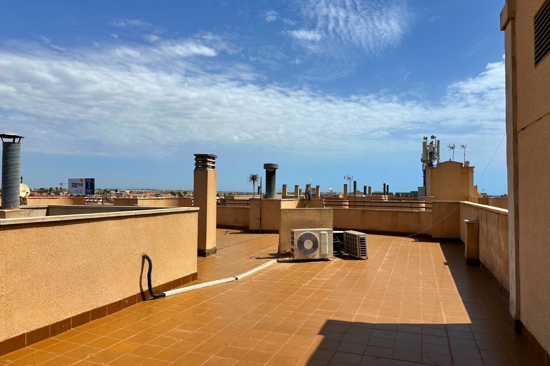Resale - Apartament / Duplex - Orihuela Costa - Agua Marina