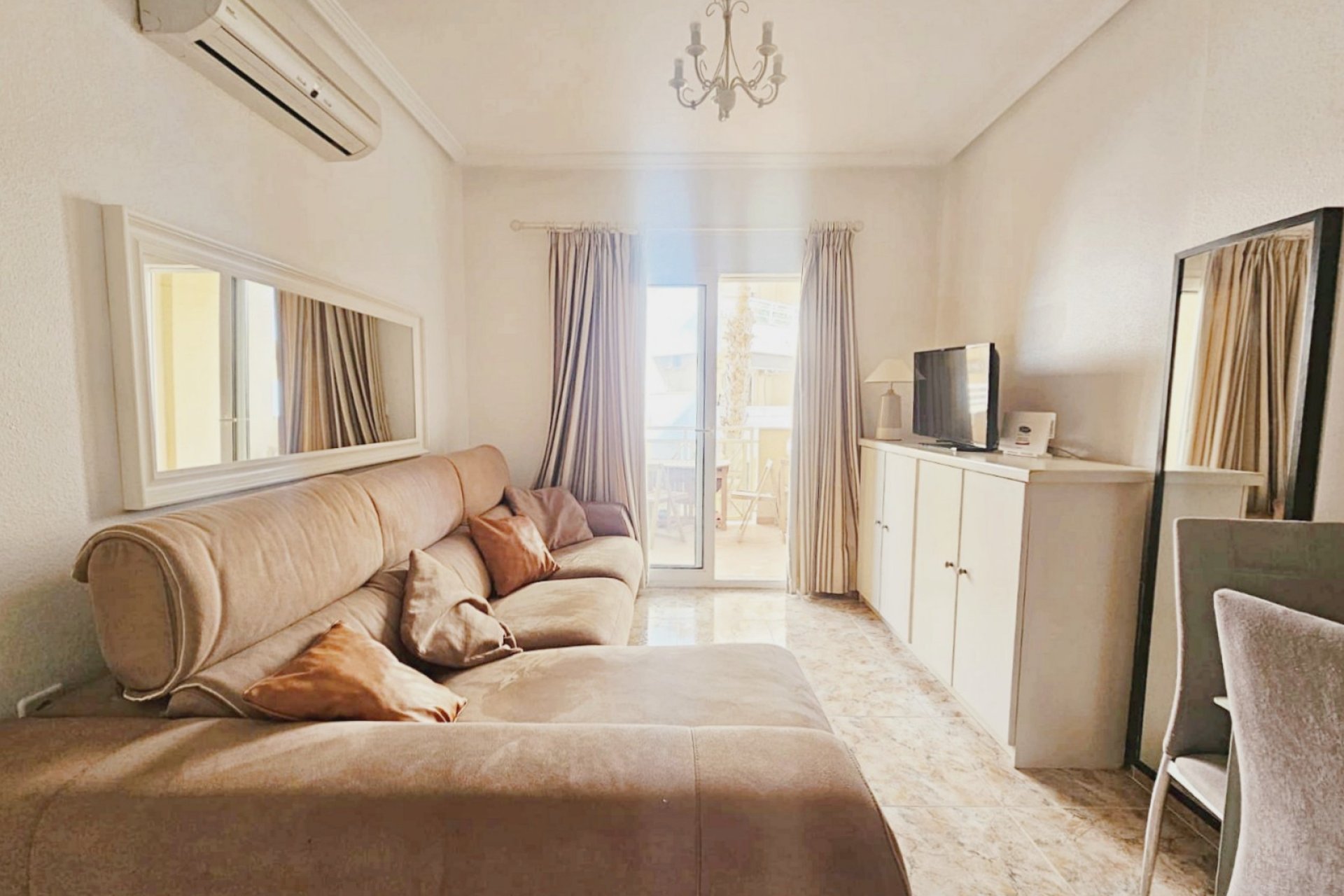 Resale - Apartament / Duplex - Orihuela Costa - Agua Marina