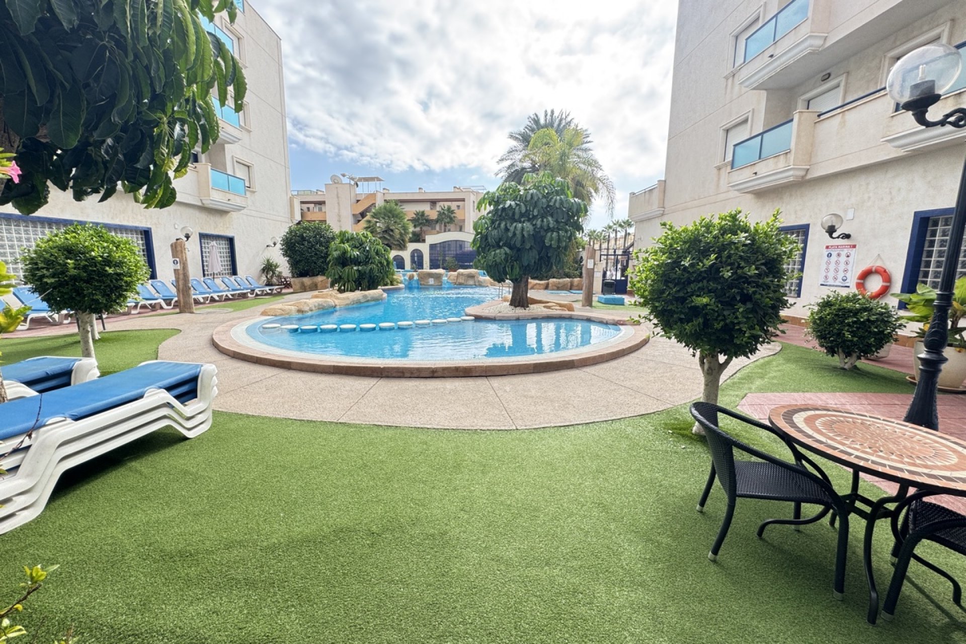 Resale - Apartament / Duplex - Orihuela Costa - Cabo Roig