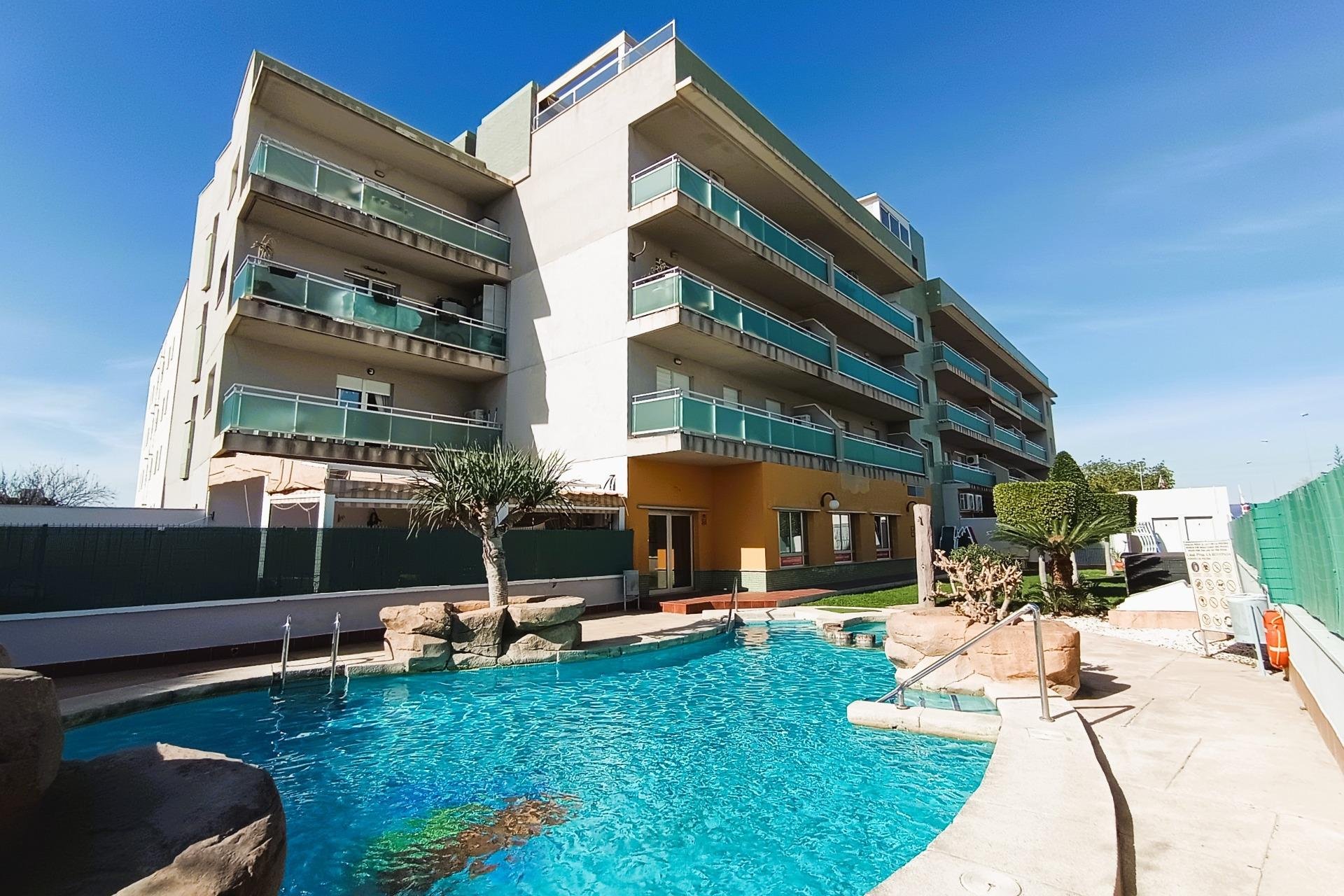 Resale - Apartament / Duplex - Orihuela Costa - Cabo Roig
