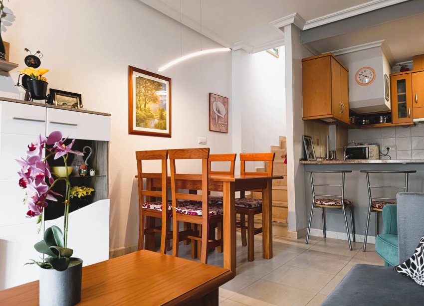 Resale - Apartament / Duplex - Orihuela Costa - Cabo Roig