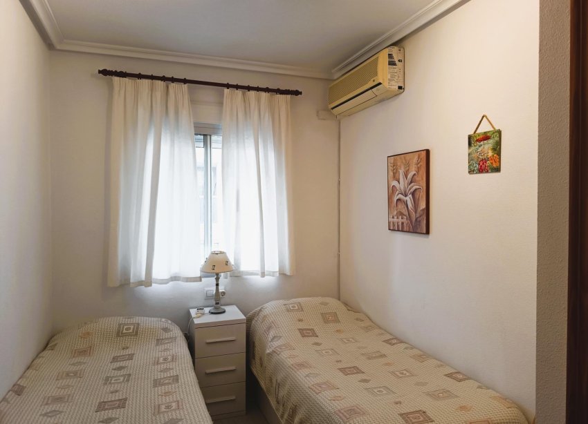 Resale - Apartament / Duplex - Orihuela Costa - Cabo Roig