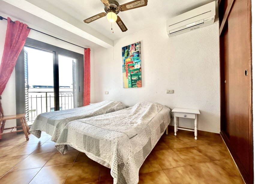 Resale - Apartament / Duplex - Orihuela Costa - Cabo Roig