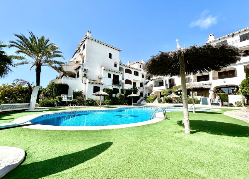 Resale - Apartament / Duplex - Orihuela Costa - Cabo Roig