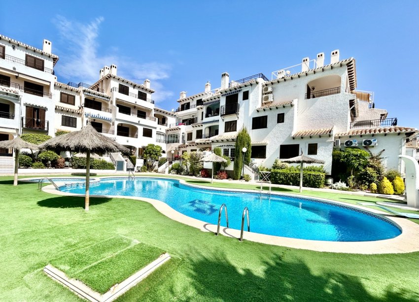 Resale - Apartament / Duplex - Orihuela Costa - Cabo Roig