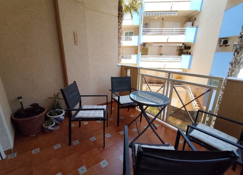 Resale - Apartament / Duplex - Orihuela Costa - Cabo Roig