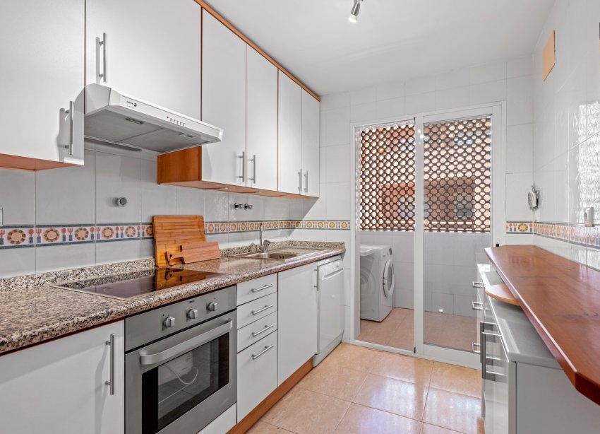 Resale - Apartament / Duplex - Orihuela Costa - Cabo Roig