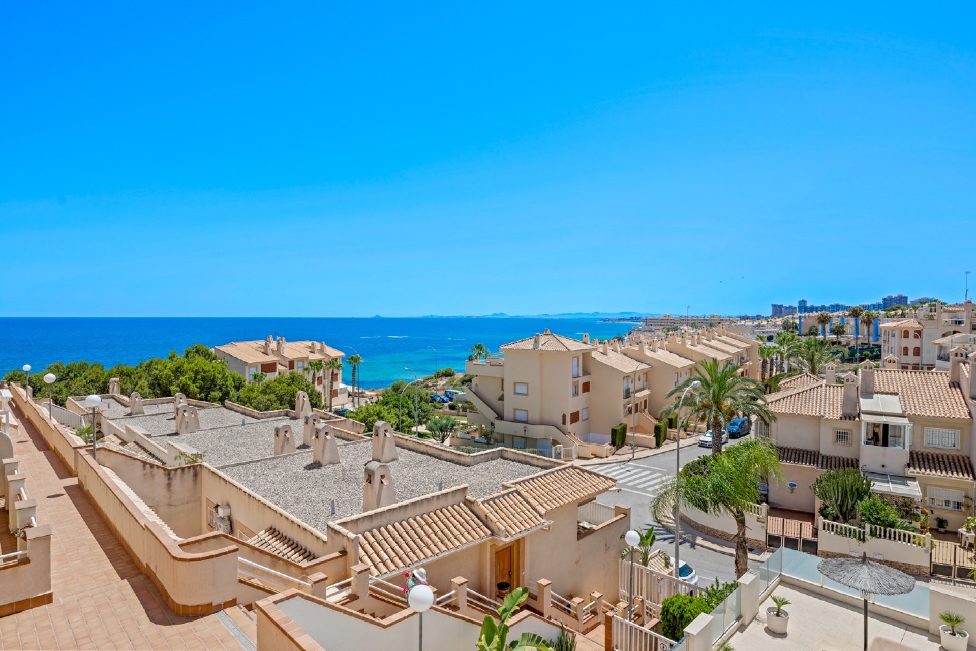 Resale - Apartament / Duplex - Orihuela Costa - Cabo Roig