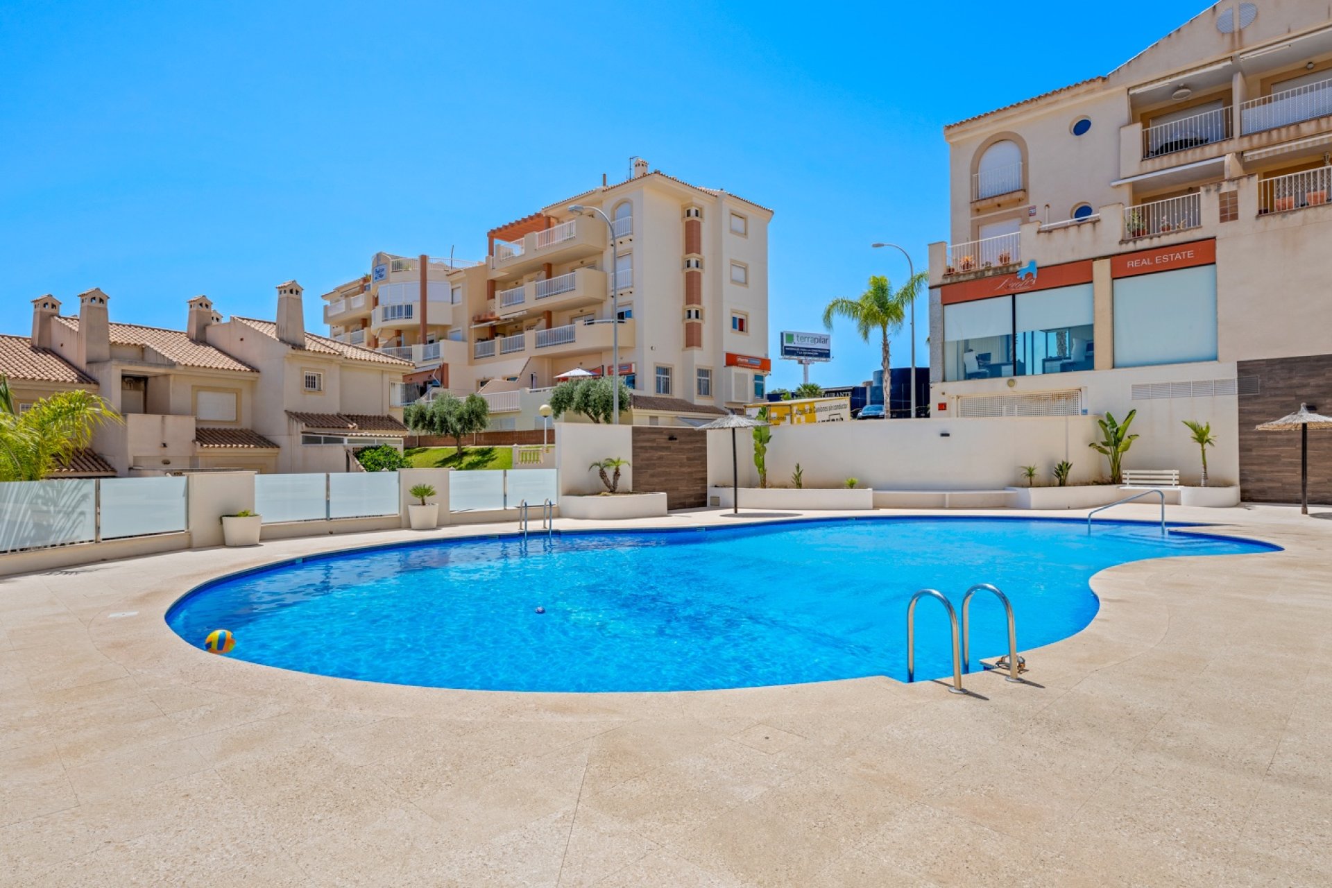 Resale - Apartament / Duplex - Orihuela Costa - Cabo Roig