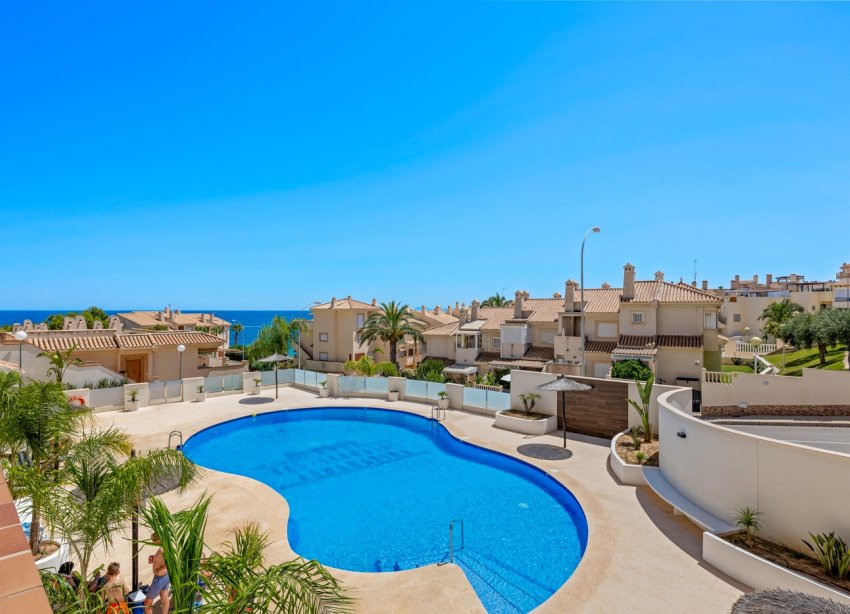 Resale - Apartament / Duplex - Orihuela Costa - Cabo Roig