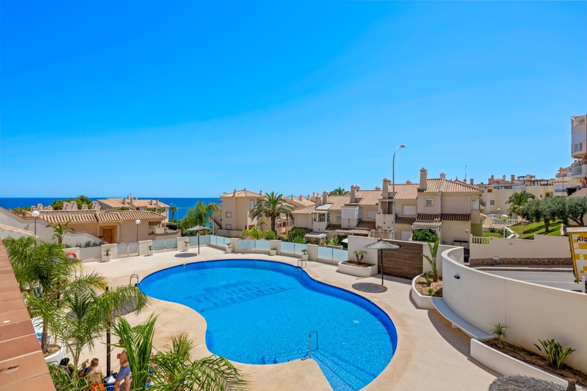 Resale - Apartament / Duplex - Orihuela Costa - Cabo Roig