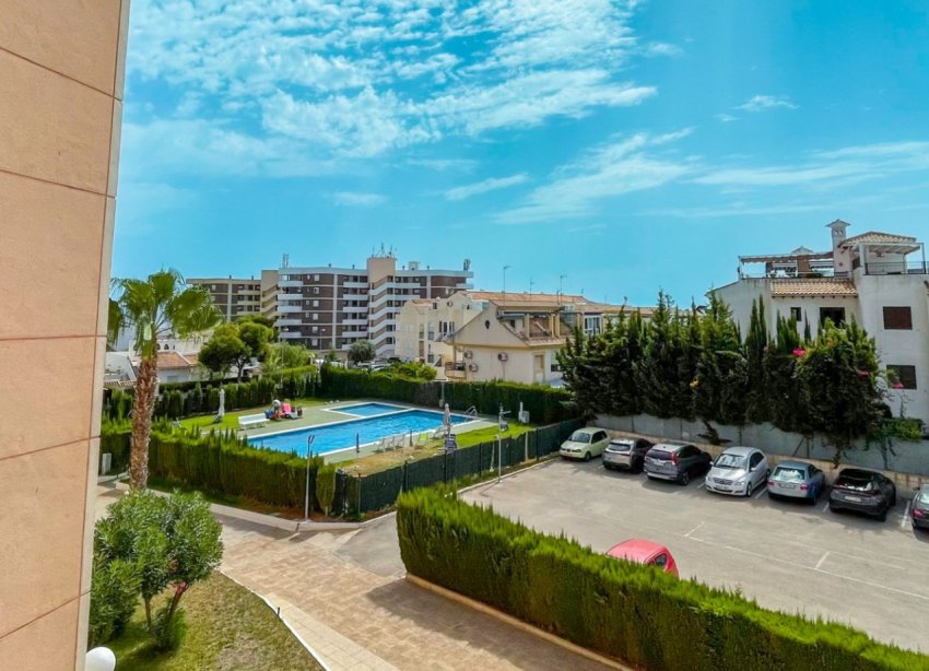 Resale - Apartament / Duplex - Orihuela Costa - Cabo Roig