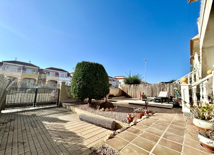 Resale - Apartament / Duplex - Orihuela Costa - Cabo Roig