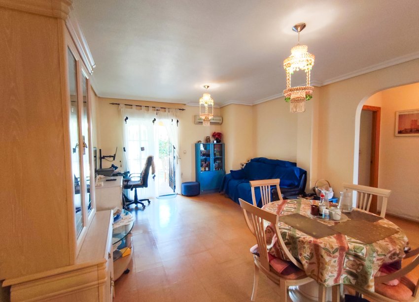 Resale - Apartament / Duplex - Orihuela Costa - Cabo Roig