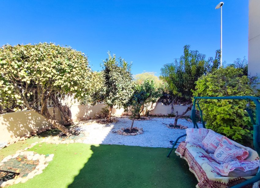 Resale - Apartament / Duplex - Orihuela Costa - Cabo Roig