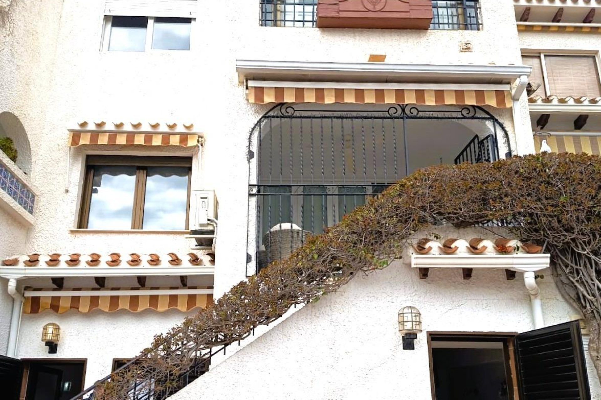 Resale - Apartament / Duplex - Orihuela Costa - Cala Capitan