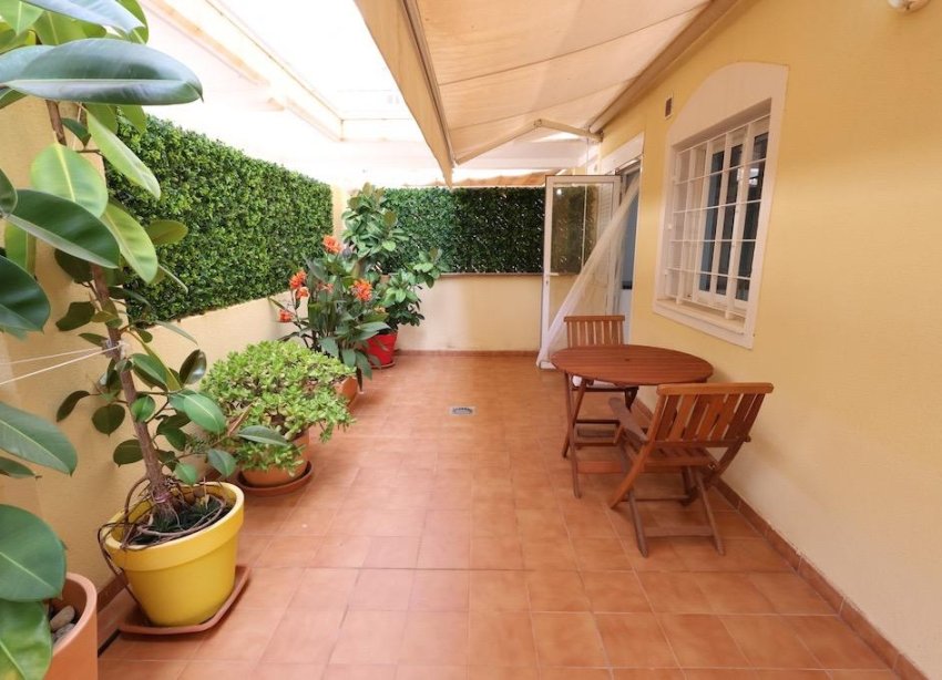 Resale - Apartament / Duplex - Orihuela Costa - Campoamor