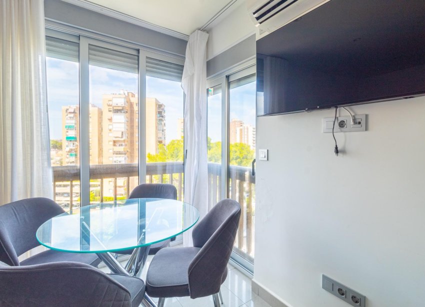 Resale - Apartament / Duplex - Orihuela Costa - Campoamor