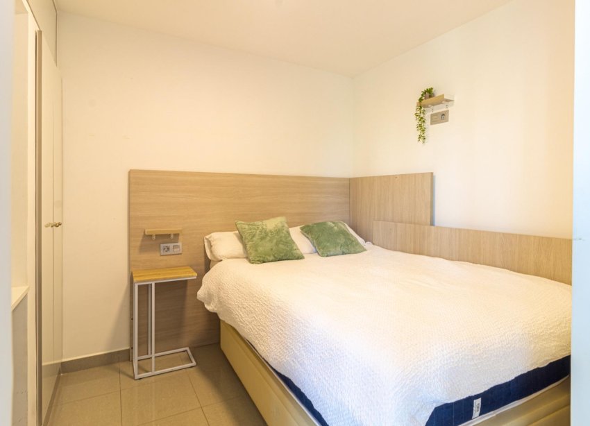 Resale - Apartament / Duplex - Orihuela Costa - Campoamor