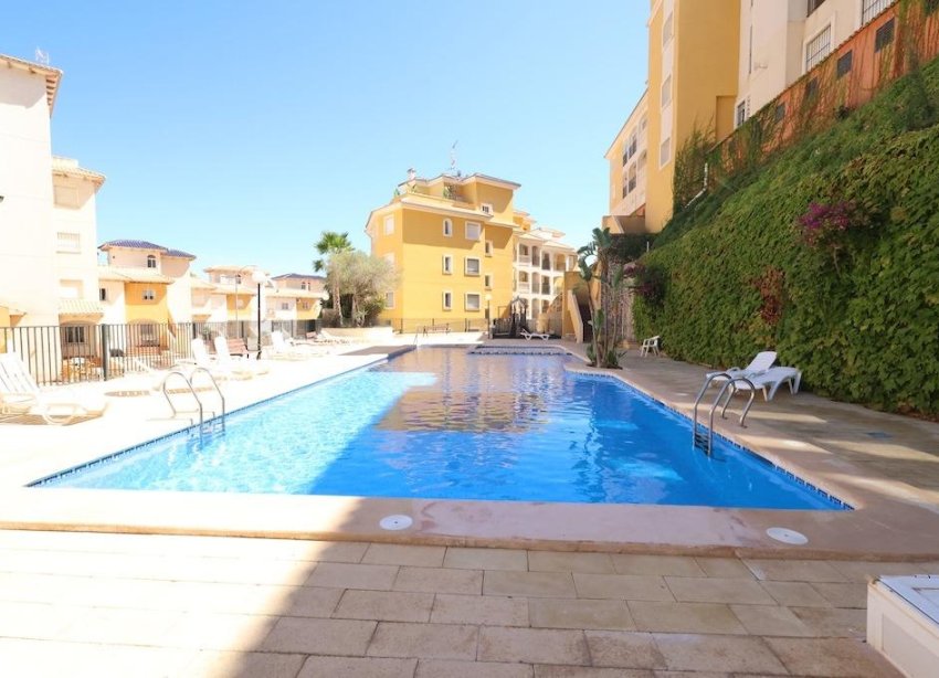 Resale - Apartament / Duplex - Orihuela Costa - Campoamor