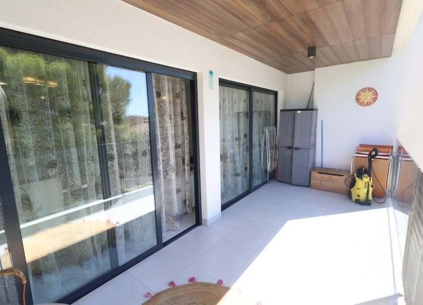 Resale - Apartament / Duplex - Orihuela Costa - Campoamor
