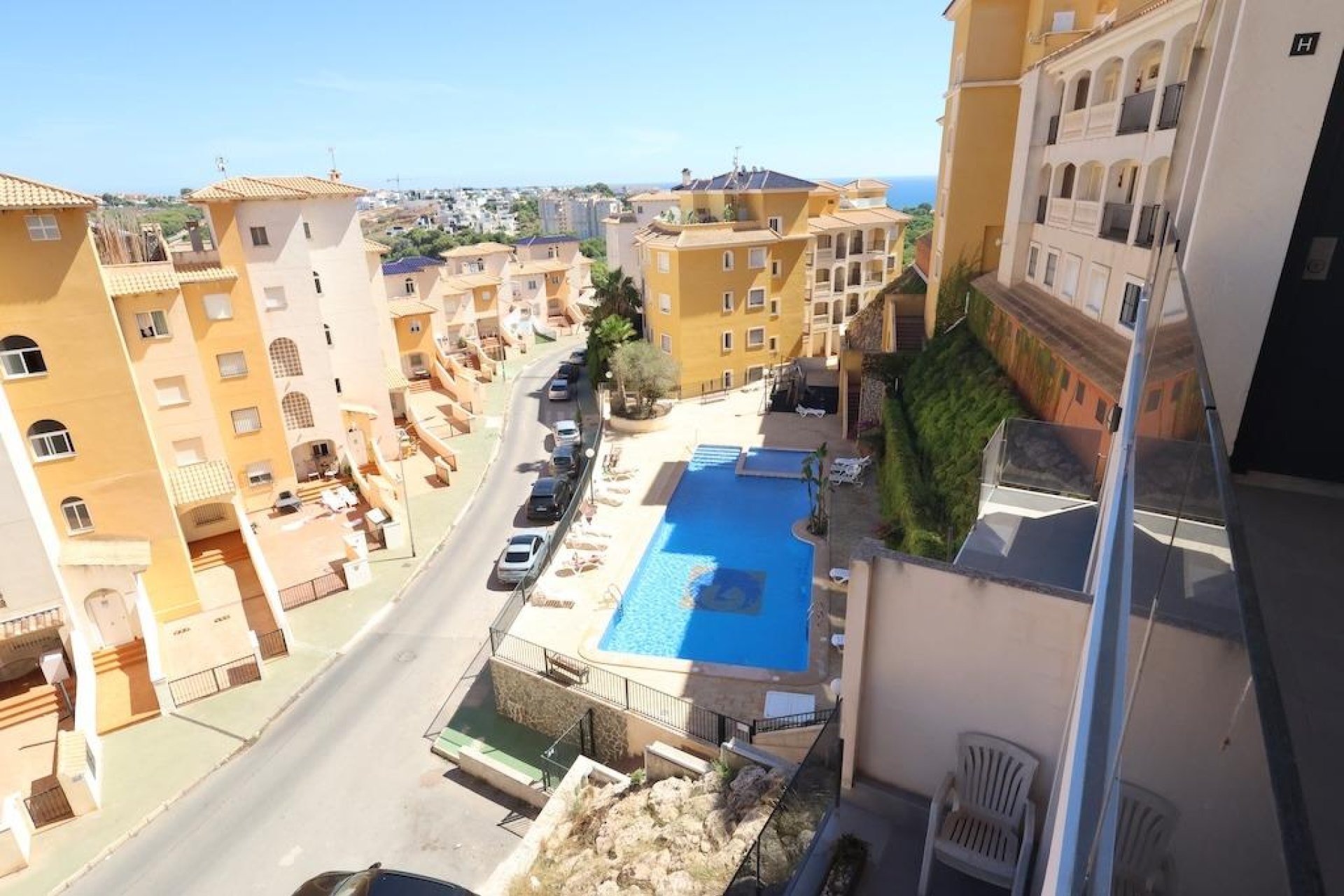 Resale - Apartament / Duplex - Orihuela Costa - Campoamor