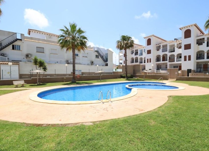 Resale - Apartament / Duplex - Orihuela Costa - La Ciñuelica