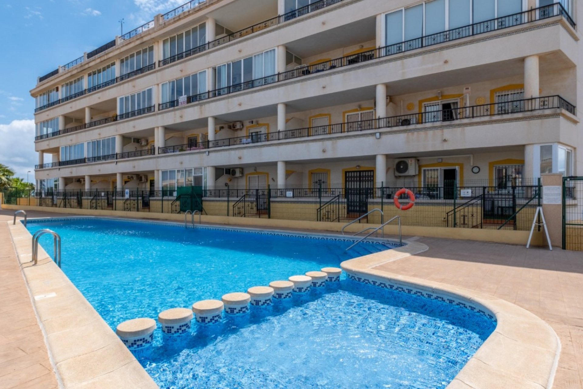 Resale - Apartament / Duplex - Orihuela Costa - La Florida
