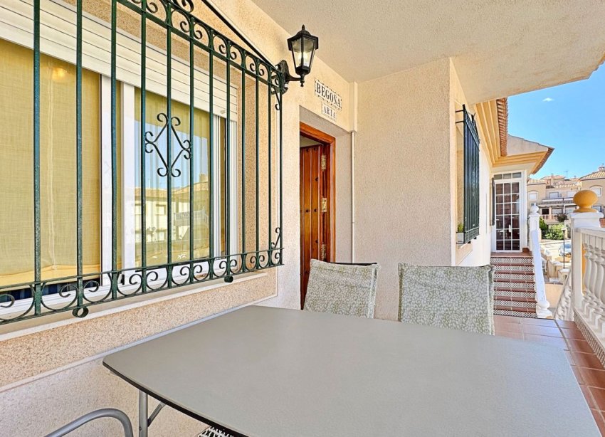 Resale - Apartament / Duplex - Orihuela Costa - La Zenia