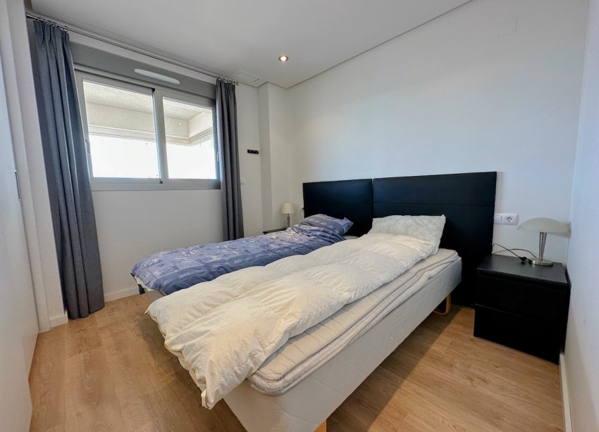 Resale - Apartament / Duplex - Orihuela Costa - La Zenia