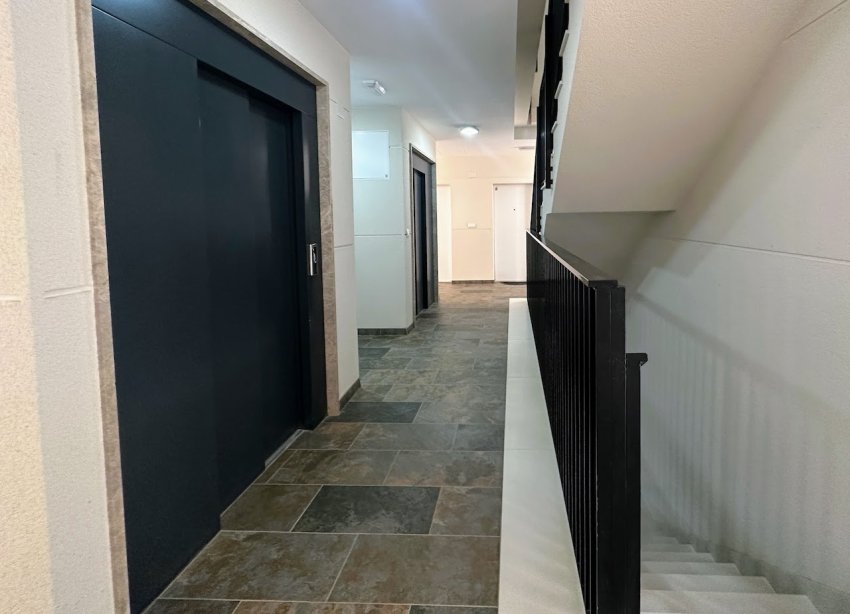 Resale - Apartament / Duplex - Orihuela Costa - La Zenia