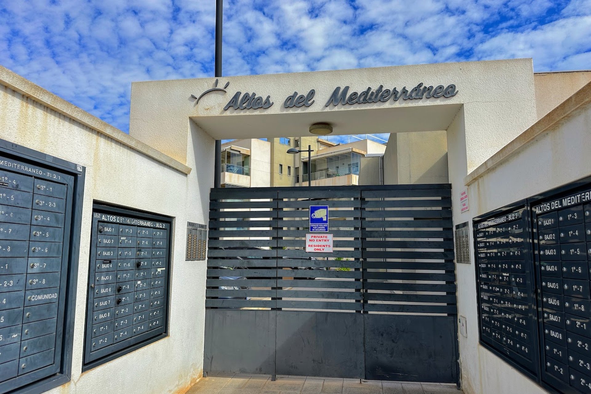 Resale - Apartament / Duplex - Orihuela Costa - La Zenia