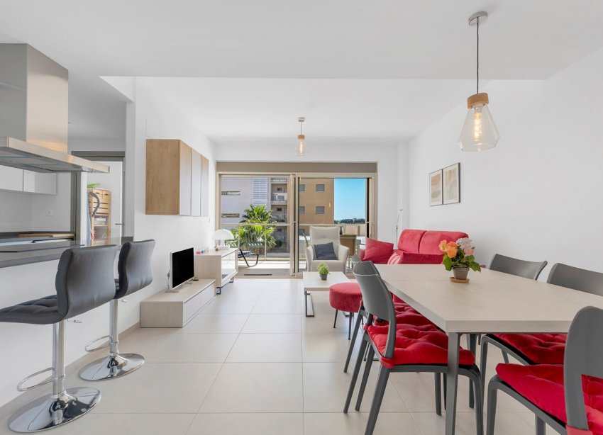 Resale - Apartament / Duplex - Orihuela Costa - La Zenia
