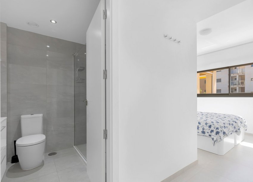 Resale - Apartament / Duplex - Orihuela Costa - La Zenia