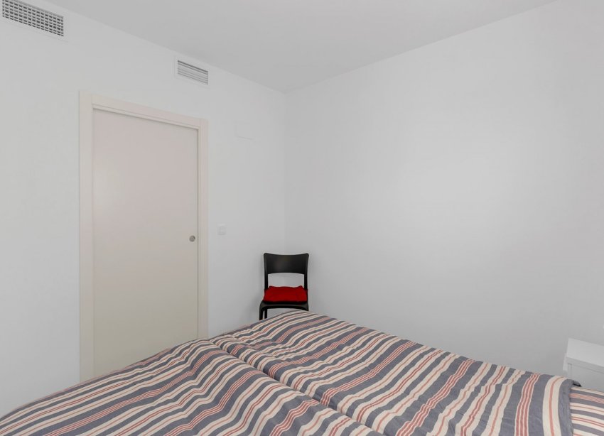Resale - Apartament / Duplex - Orihuela Costa - La Zenia