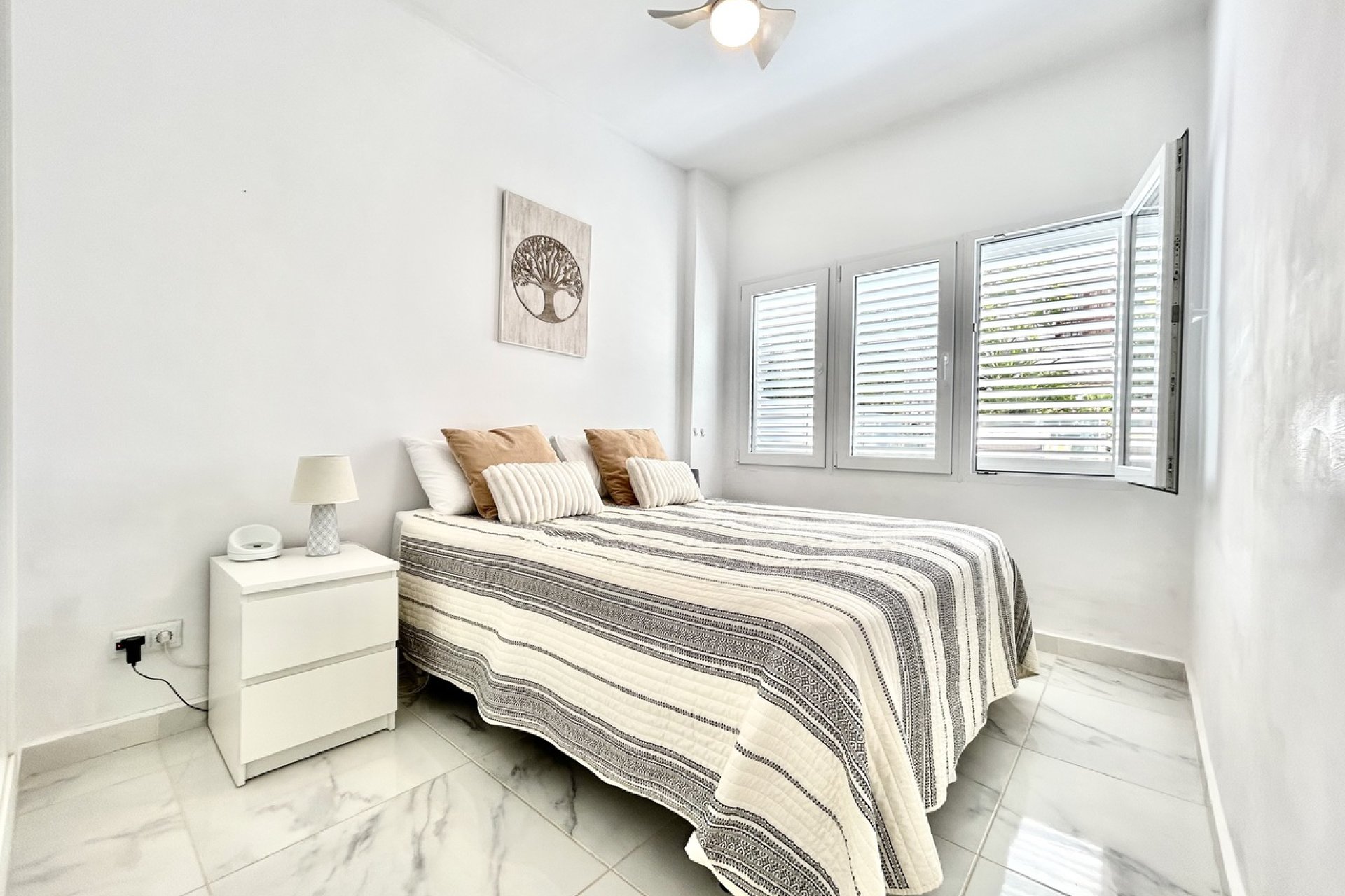 Resale - Apartament / Duplex - Orihuela Costa - La Zenia