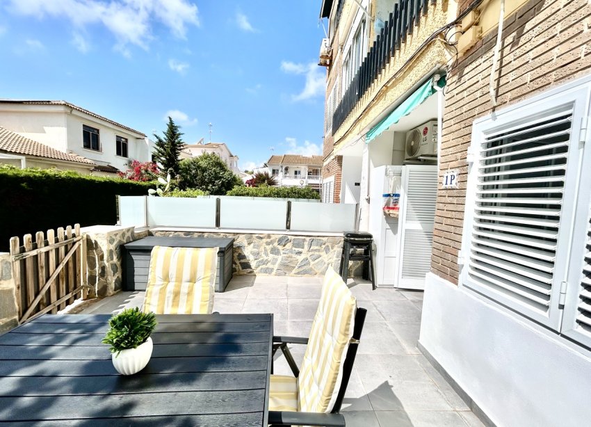 Resale - Apartament / Duplex - Orihuela Costa - La Zenia