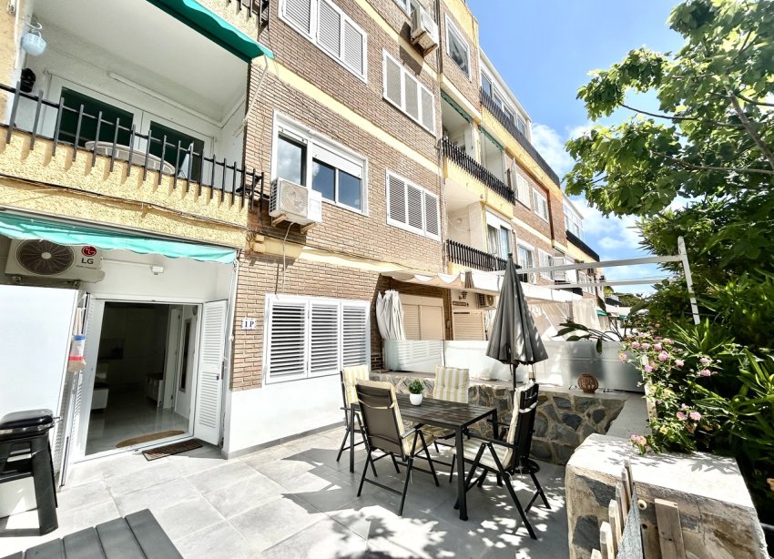 Resale - Apartament / Duplex - Orihuela Costa - La Zenia