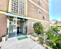 Resale - Apartament / Duplex - Orihuela Costa - La Zenia