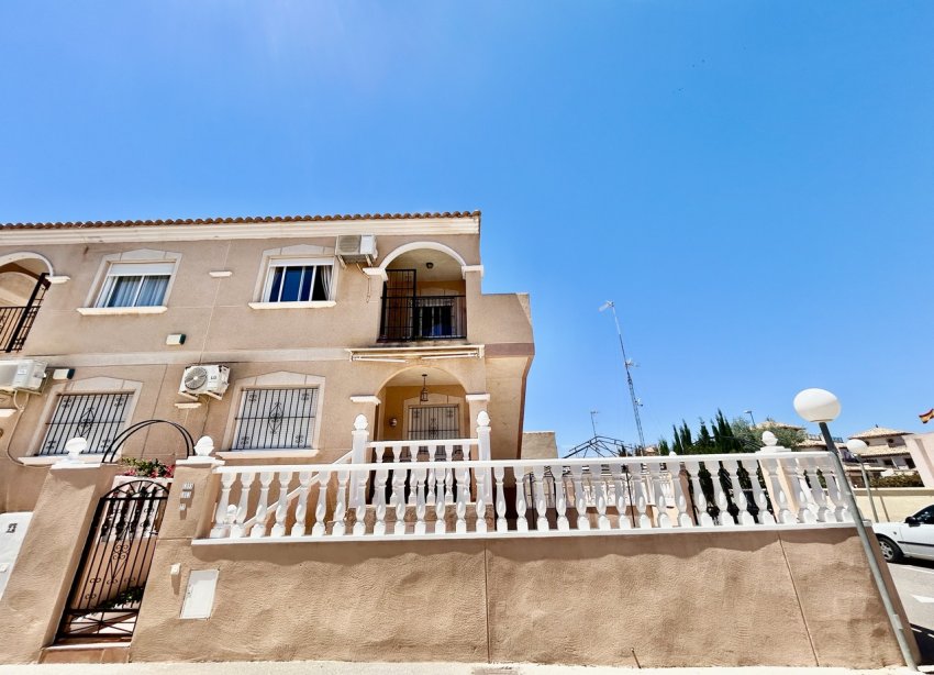 Resale - Apartament / Duplex - Orihuela Costa - La Zenia