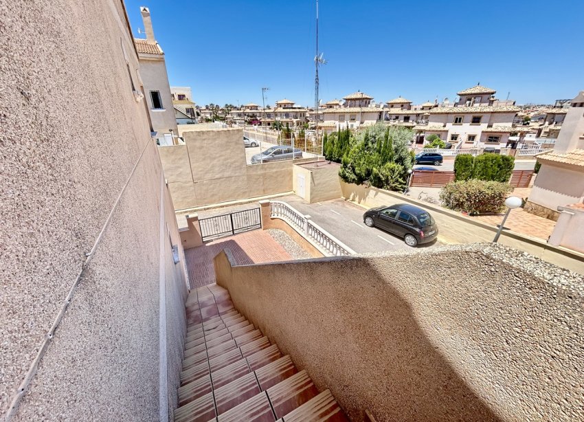 Resale - Apartament / Duplex - Orihuela Costa - La Zenia