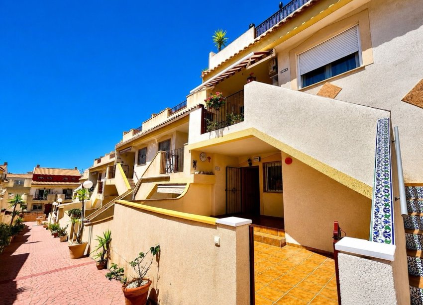 Resale - Apartament / Duplex - Orihuela Costa - La Zenia