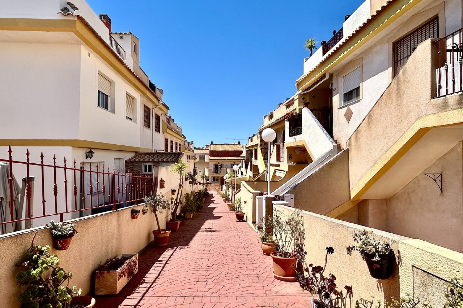 Resale - Apartament / Duplex - Orihuela Costa - La Zenia