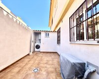 Resale - Apartament / Duplex - Orihuela Costa - La Zenia