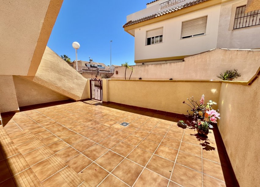 Resale - Apartament / Duplex - Orihuela Costa - La Zenia