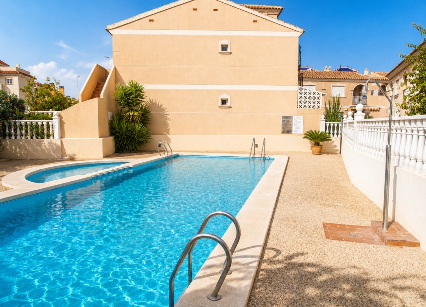 Resale - Apartament / Duplex - Orihuela Costa - La Zenia